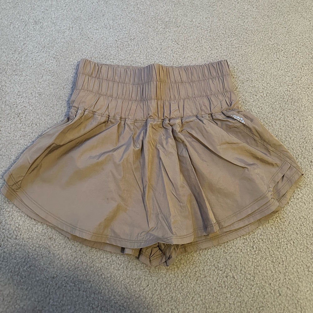 BRAND NEW FREE PEOPLE MOVEMENT SKORT